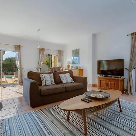 House With Garden And Private Pool Feriehus Lagos