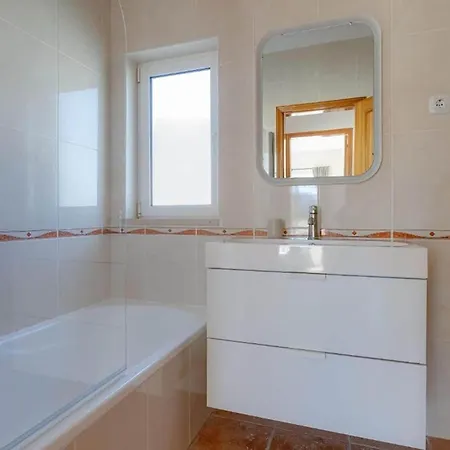 House With Garden And Private Pool